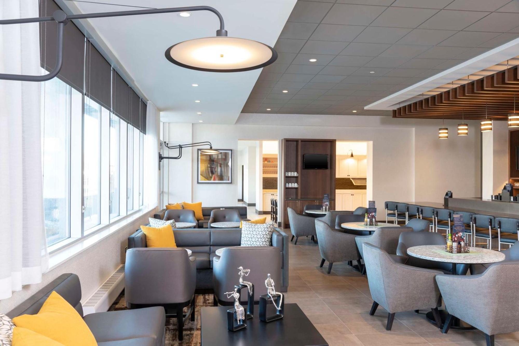 Hyatt Place Detroit/Royal Oak Exteriör bild