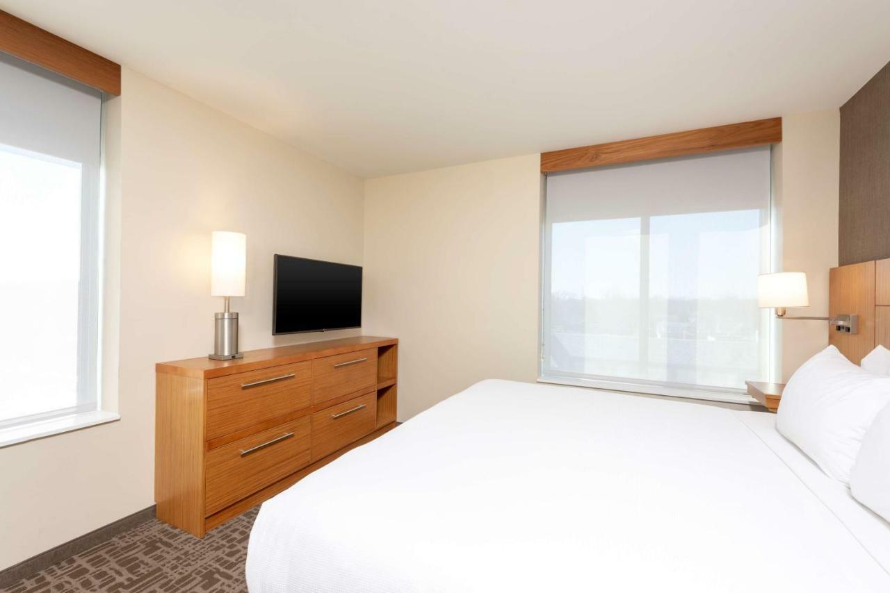 Hyatt Place Detroit/Royal Oak Exteriör bild